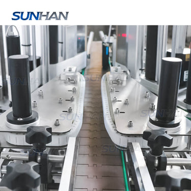 labeling structure of bottle label applicator