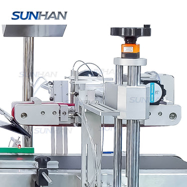 labeling structure of paper box label applicator