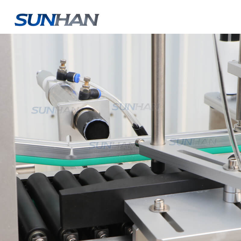 Custom Merchandizing Test Tubes Automatic Perfume Oil Test Tube Sticker Horizontal Labeling Machine ...