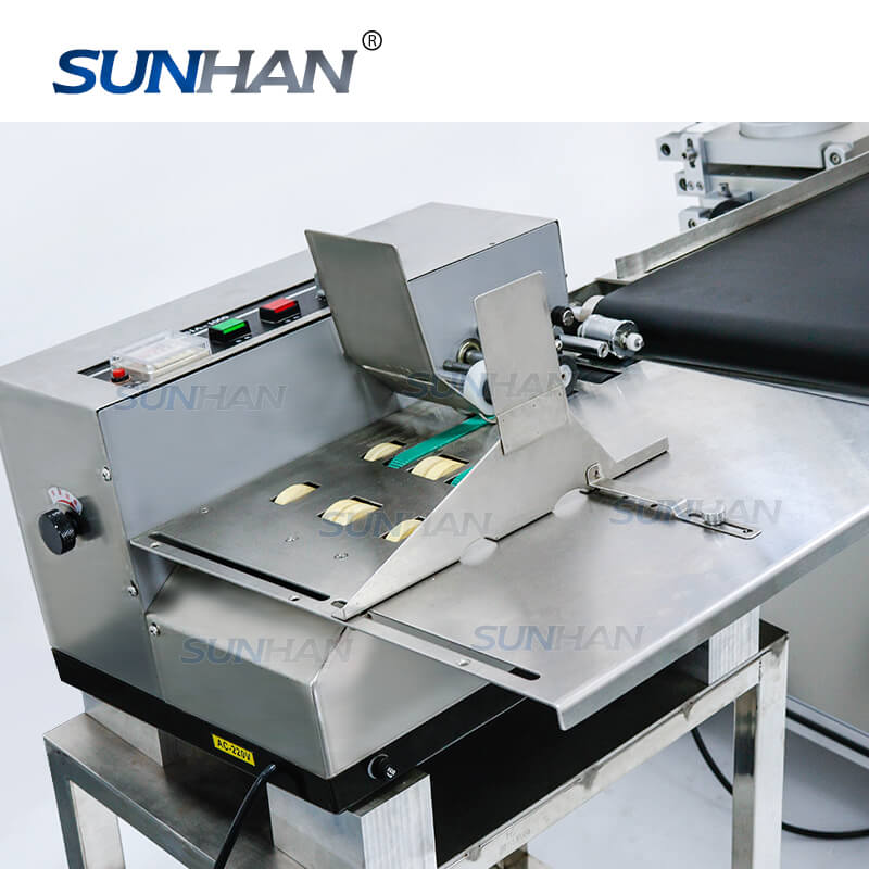 Top Side Mylar Bags Label Applicator Stand Up Pouch Labeling Machine ...