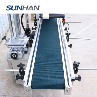 conveyor of box labeler machine